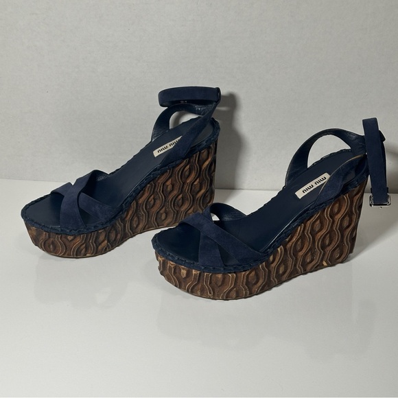 Miu Miu Suede Wooden Wedge Strappy Sandals - Picture 3 of 14
